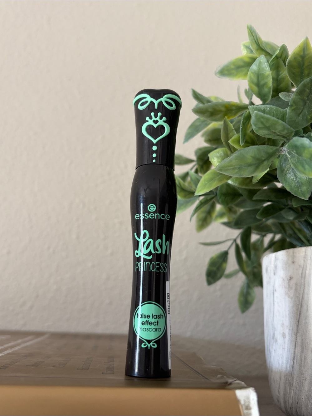 ❤️$5 NWT Essence Lash Princess False Lash Effect Mascara 12ml